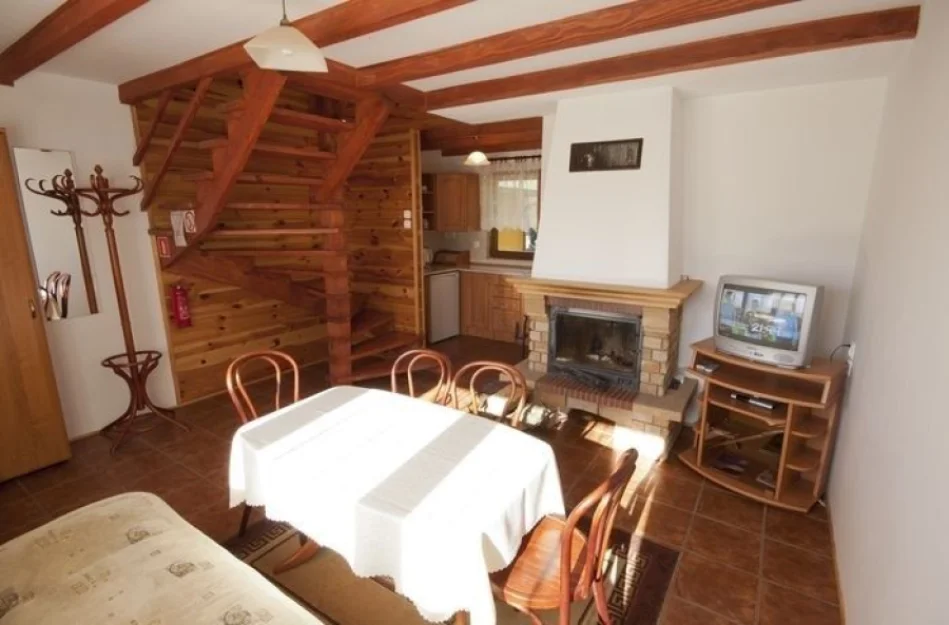 Zdjęcie Domki całoroczne w Bieszczadach Plac zabaw dla dzieci #13