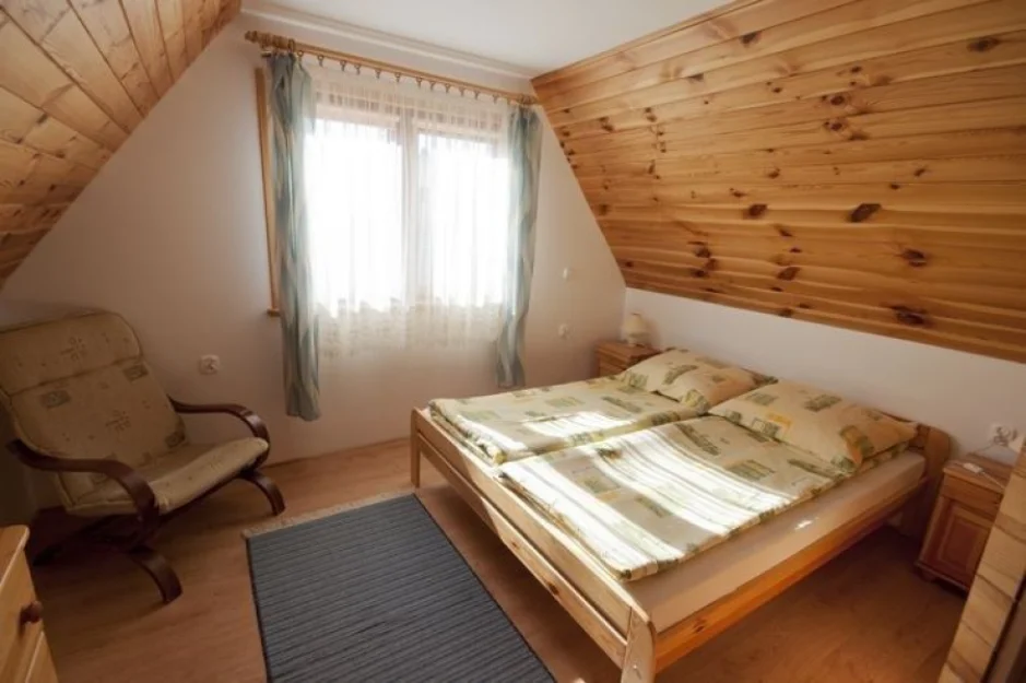 Zdjęcie Domki całoroczne w Bieszczadach Plac zabaw dla dzieci #14