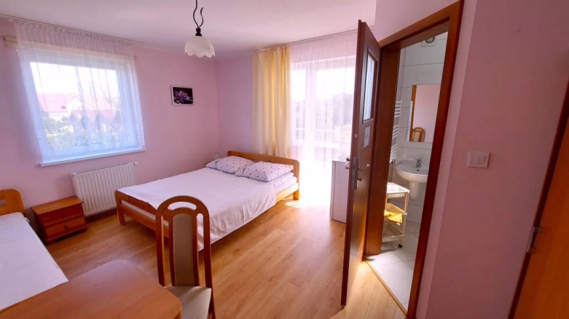 Zdjęcie POKOJE GOŚCINNE #11