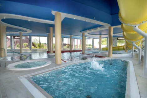 Dom wczasowy i Domki Letniskowe Maxim