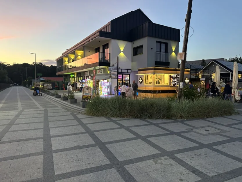 Zdjęcie Nowe Domki i Apartamenty Skandynawia z basenem #29