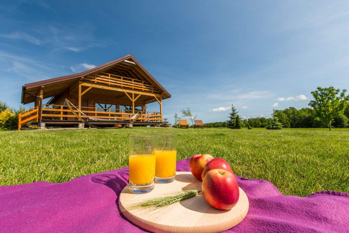 Zdjęcie Domek nad jeziorem na Wzgórzu Mazury
