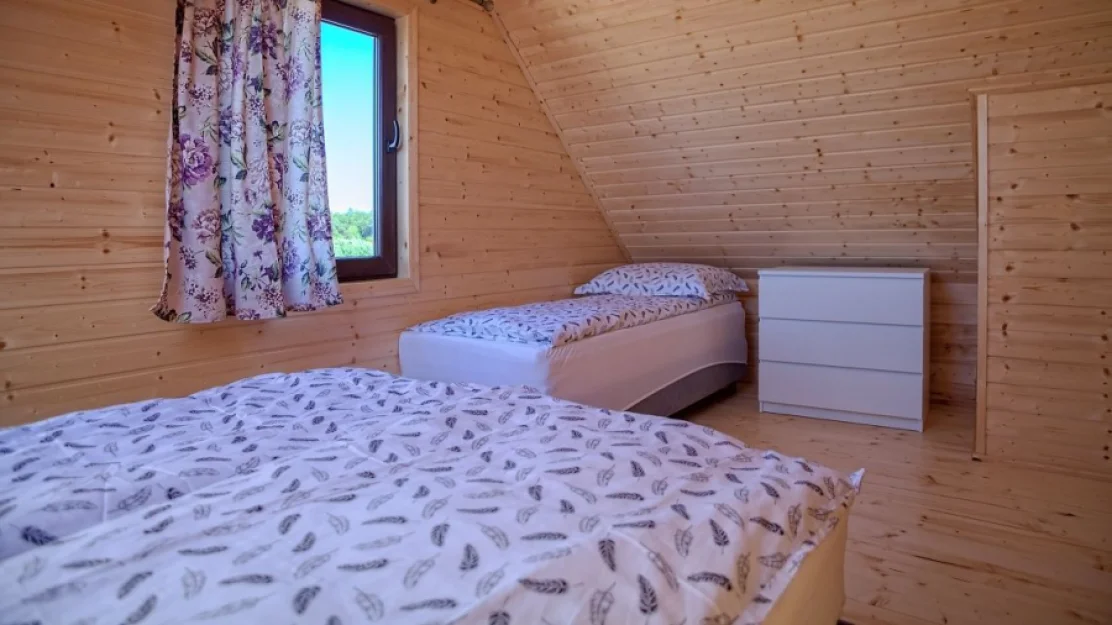 Zdjęcie DOMKI LA PLATA ŁEBA - PODGRZEWANY BASEN, SAUNA , JACUZZI #49