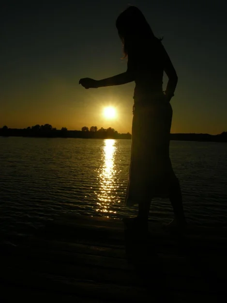 taniec na pomoście po drinku:)