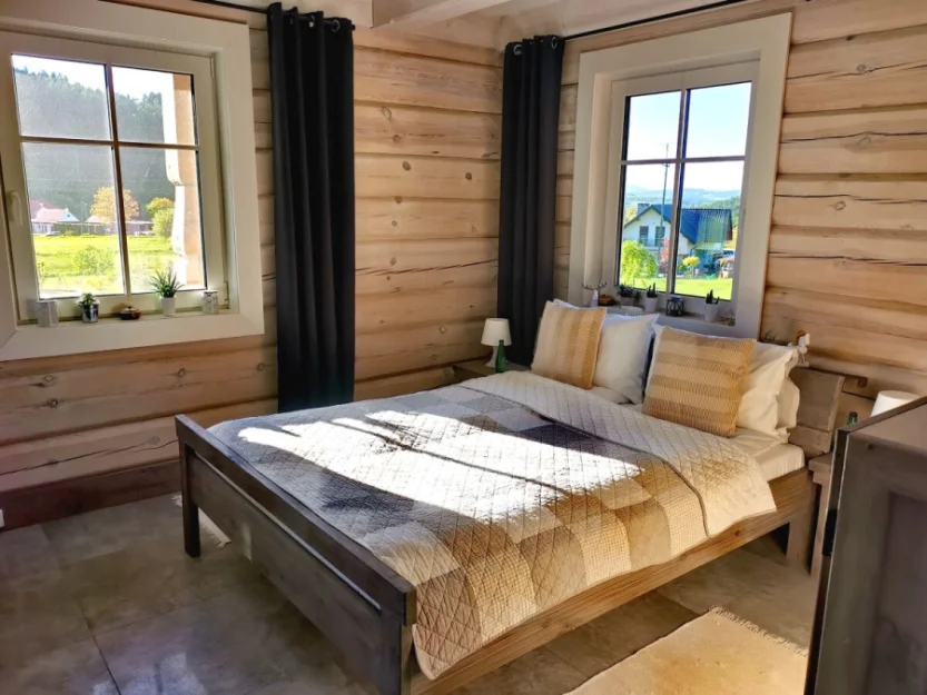 Zdjęcie CHATA POD PRZEHYBĄ - ekologiczny dom z bali dla 15 osób #28