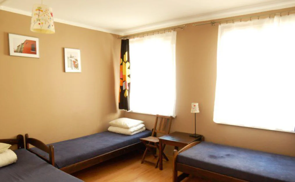 Zdjęcie Hostel Dizzy Daisy #1