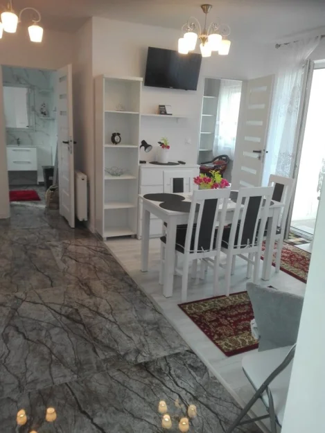 Zdjęcie Apartament przy deptaku do plaży #2