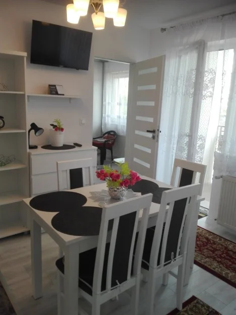 Zdjęcie Apartament przy deptaku do plaży #29