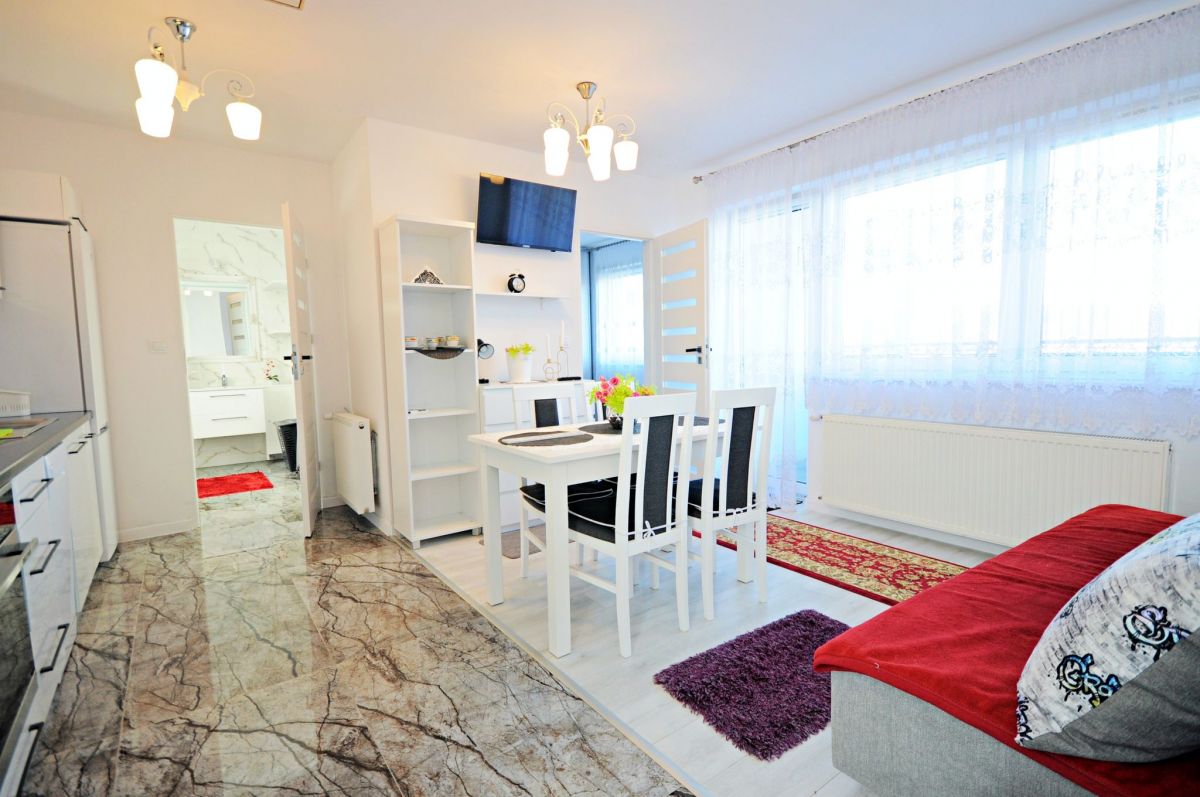 Zdjęcie Apartament przy deptaku do plaży #6