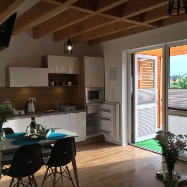 Zdjęcie Domki & Apartamenty z basenem "KORALIA" #3