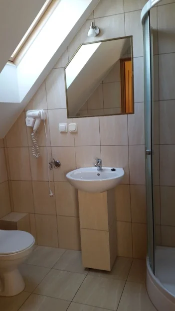 Zdjęcie Delicja Pokoje z osobnym wejściem blisko morza #3