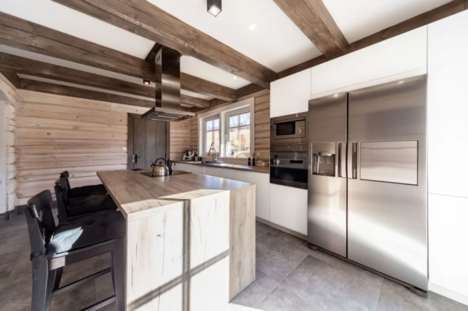 Zdjęcie CHATA POD PRZEHYBĄ - ekologiczny dom z bali dla 15 osób #12