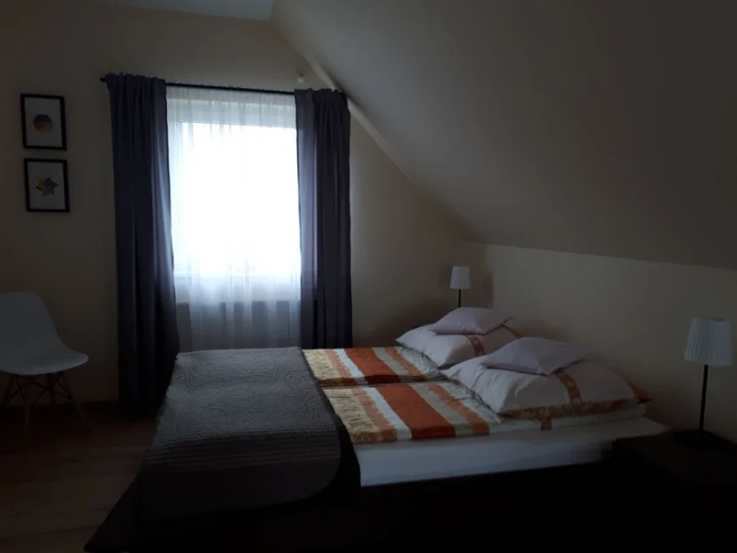 Zdjęcie Delicja Pokoje z osobnym wejściem blisko morza #4