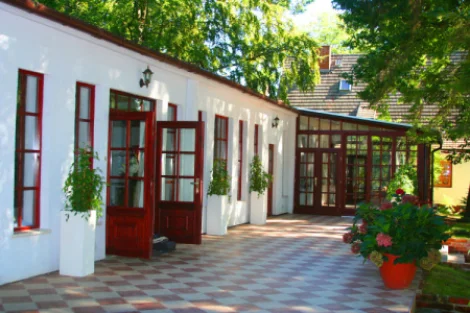 Ośrodek Wczasowy PIONIER