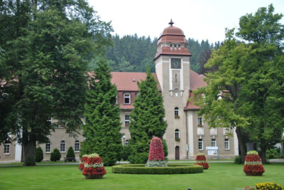 Zdjęcie Jan Kazimierz Zespół Uzdrowisk Kłodzkich S.A.  #1