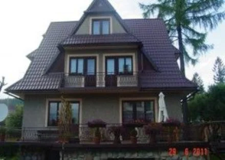 "Iwona" Pokoje Gościnne