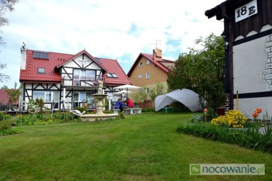 ogród kwiatowy wypoczynkowy