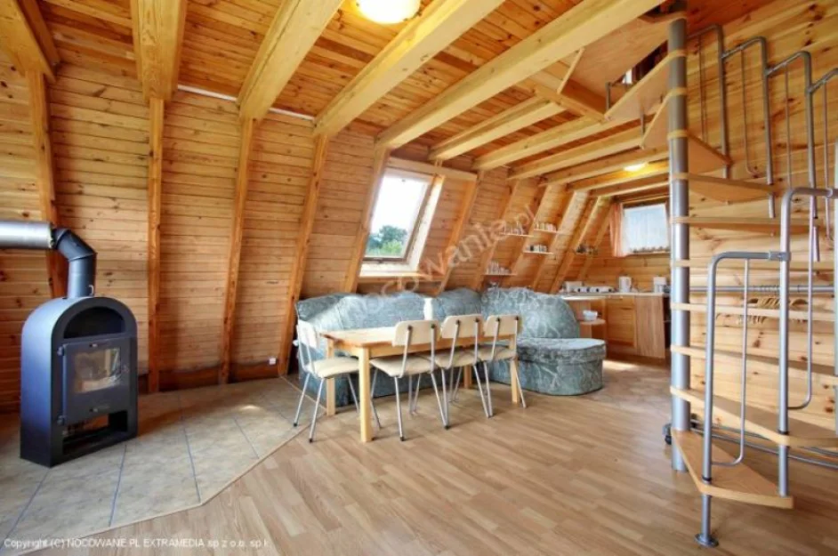 domek salon z kuchnią