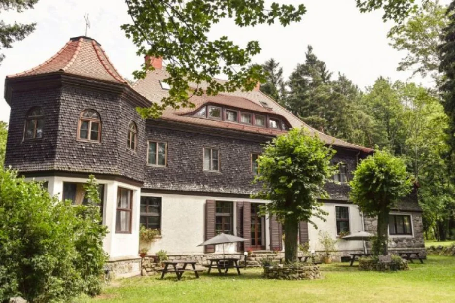 Zdjęcie Dworek Saraswati #1