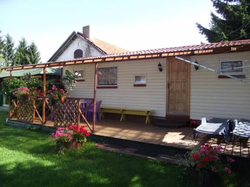 Zdjęcie Domki i pokoje nad Jeziorem Tałty #2