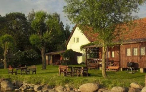 Domki Letniskowe i Pokoje