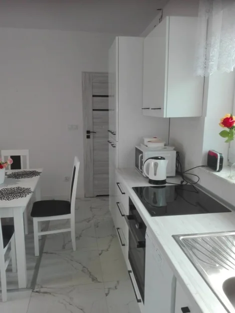 Zdjęcie Apartament przy deptaku do plaży #7