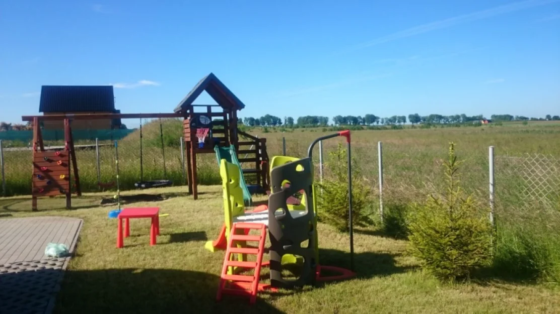 Zdjęcie Sarbinowo Modrzewiowe domki nad morzem #3