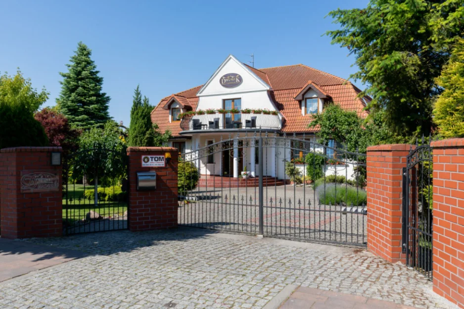 Zdjęcie Dworek Zielińskich - domki, pokoje #2