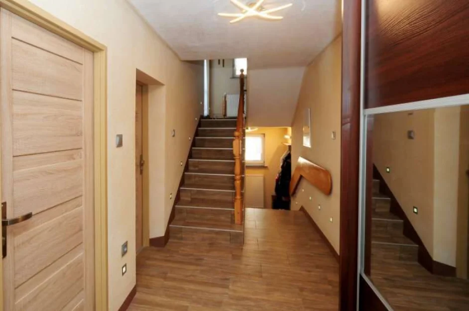 Zdjęcie Usługi Hotelarskie Karmax #2