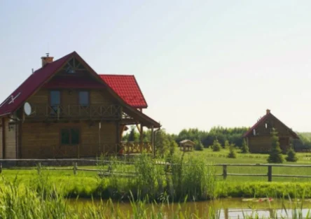 Całoroczne Domy Wypoczynkowe w Surytach