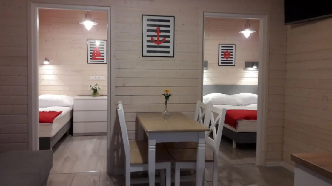 Zdjęcie Domki & Apartamenty z basenem "KORALIA" #17