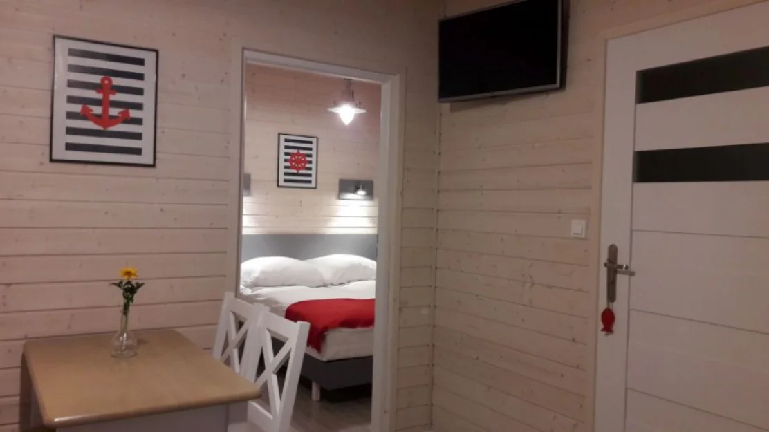 Zdjęcie Domki & Apartamenty z basenem "KORALIA" #19