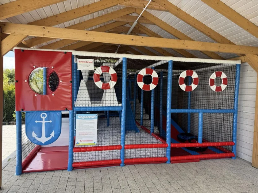 Zdjęcie Domki & Apartamenty z basenem "KORALIA" #59