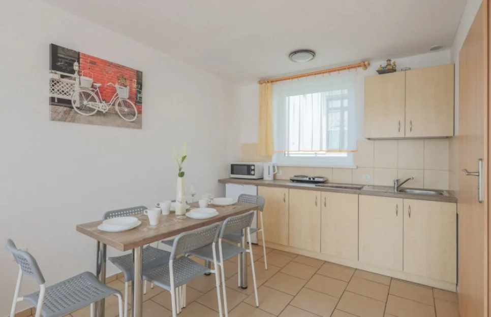 Zdjęcie DOMKI I POKOJE U MONIKI  JAROSŁAWIEC #5