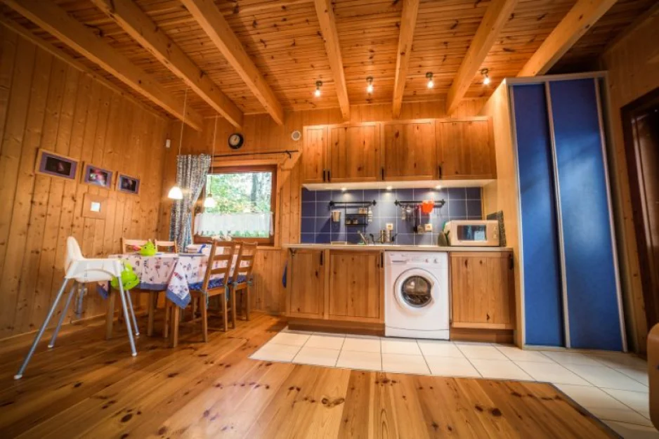 Domek max.4 osobowy - dolny poziom.