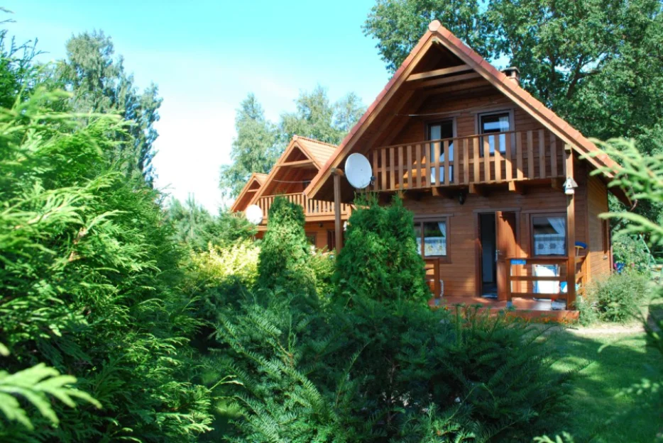 Domek duży, max. 6 osobowy.