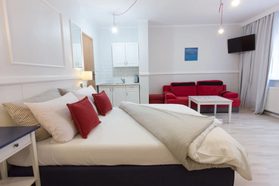 Willa Karmazyn noclegi w Międzyzdrojach 3 os pokój z aneksem kuchennym