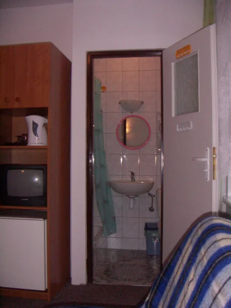 Zdjęcie Całoroczny Dom Wczasowo-Hotelowy, Kwatery Pracownicze #2