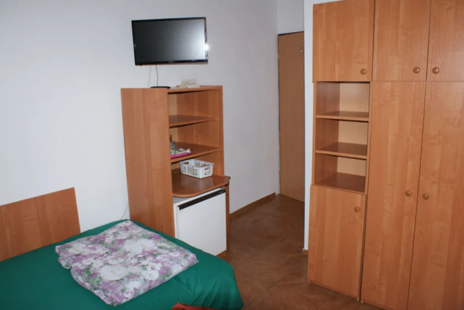 Zdjęcie Całoroczny Dom Wczasowo-Hotelowy, Kwatery Pracownicze #13