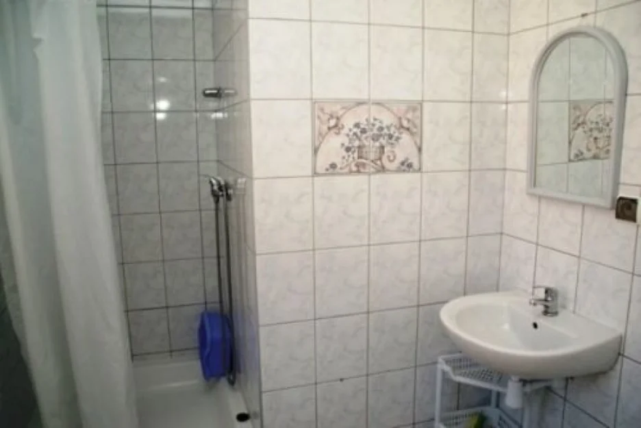 Zdjęcie Całoroczny Dom Wczasowo-Hotelowy, Kwatery Pracownicze #35