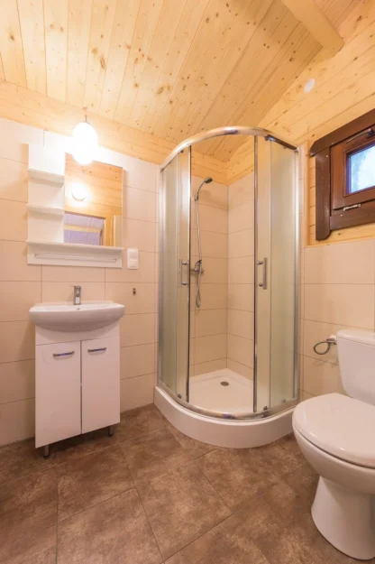 Domek parterowy wolnostojący - łazienka