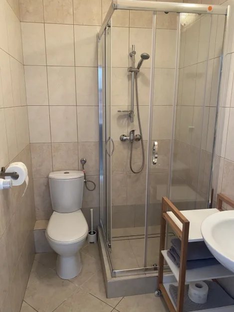 Zdjęcie Pokoje gościnne AKUKU #9