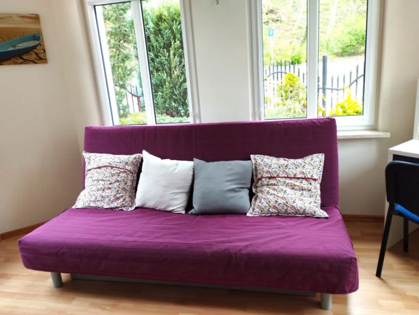 Pod Skarpą-pokój narożny cd.