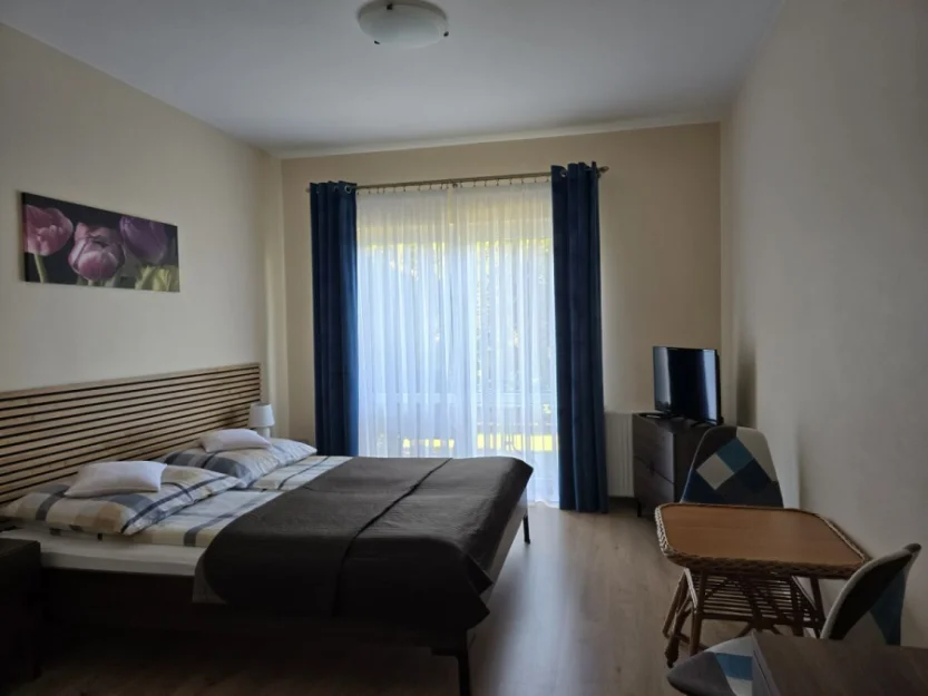 Zdjęcie Delicja Pokoje z osobnym wejściem blisko morza #16