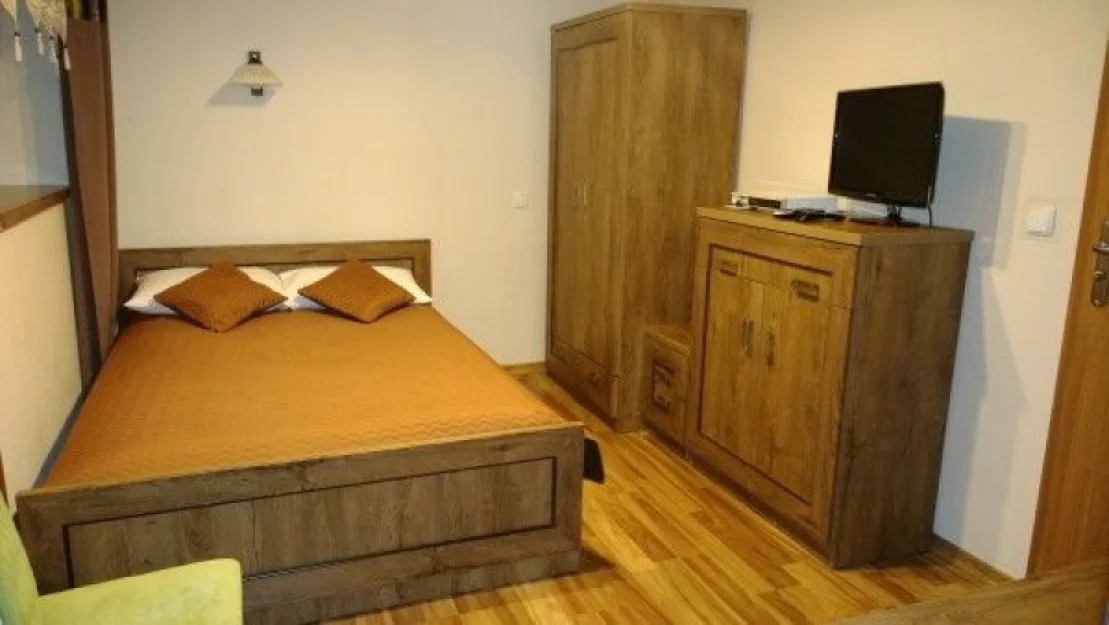 Zdjęcie LEŚNICZÓWKA w Zieleńcu  #4