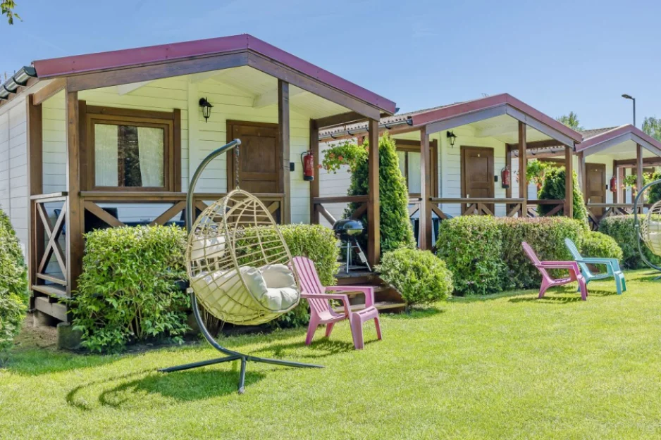 Zdjęcie Przytulne Domki Pod Brzozami w uzdrowisku #5