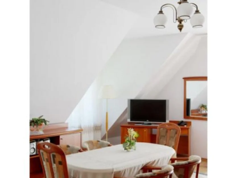 Zdjęcie Ośrodek Konferencyjno – Wypoczynkowy Krucze Skały #4