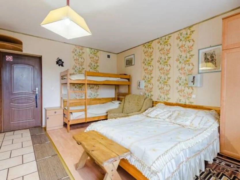 Apartament egipski 5 osobowy z aneksem kuchennym,łazienka, balkon z zejściem do ogrodu i na plac zab