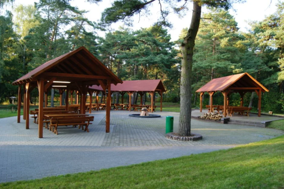 Wiata z miejscem na ognisko