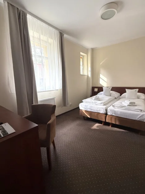 Zdjęcie Ośrodek Szkoleniowo- Wypoczynkowy BAŻYNA #26